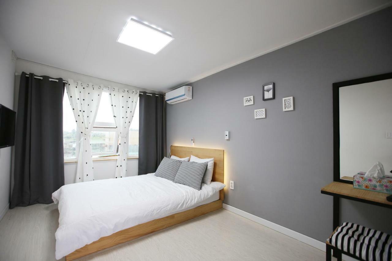 Ian Guesthouse Csedzsu Kültér fotó